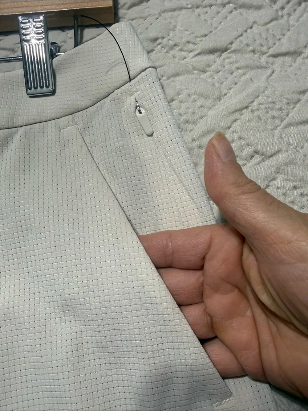 lululemon athletica Cream Flat-Front Men's Shorts